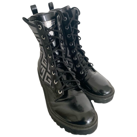 Guess Olinia Women’s Combat Boots 9.5 Black Vegan Patent Leather Silver Monogram - Picture 9 of 13